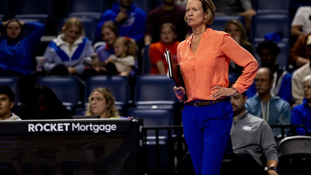 Florida Gators volleyball head coach Mary Wise on the sideline during a match
