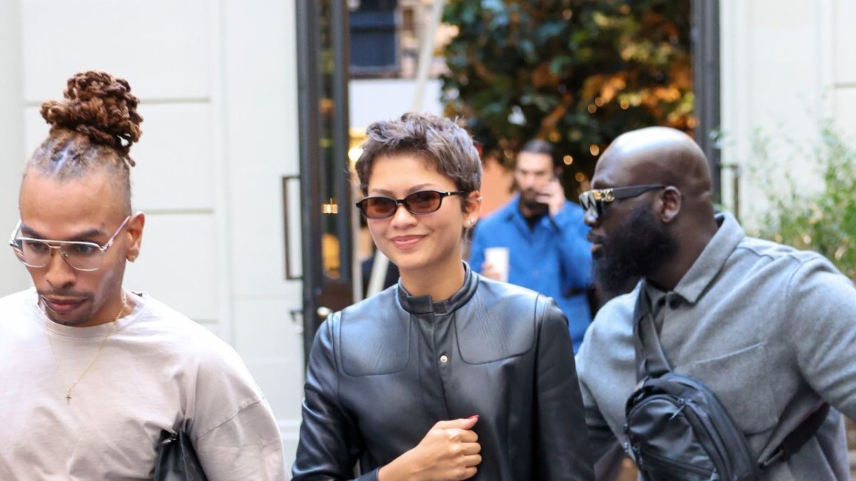 Zendaya Wears Maison Margiela Tabi Wedges at Paris Fashion Week