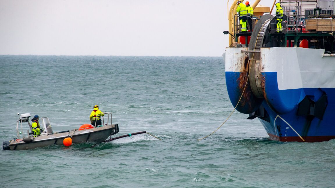 Undersea Internet Cables Face Rising Risk as Global Traffic Hits 600 Terabits Per Second